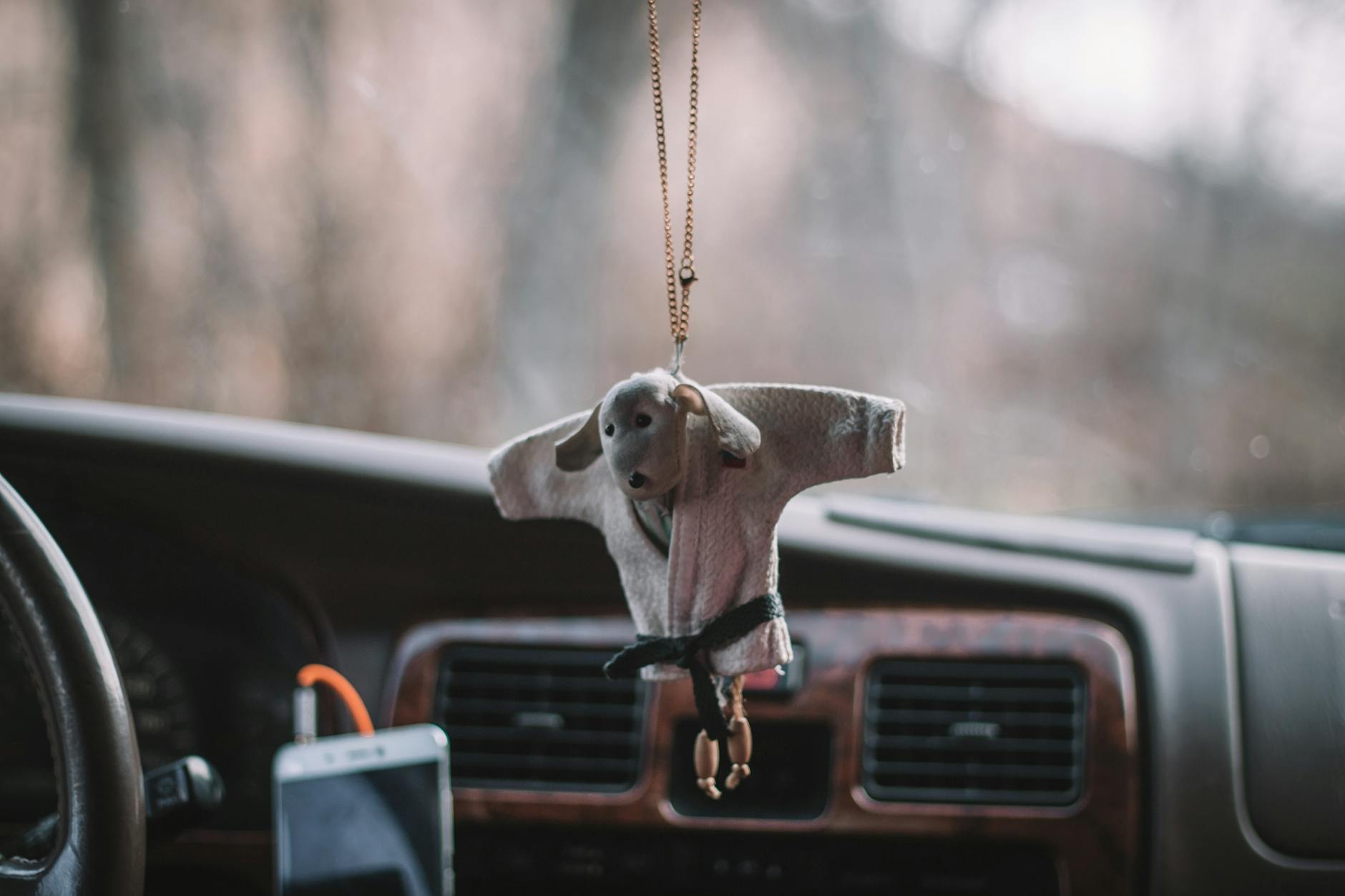 자동차 실내 탈취제 훈증 캔 사용법 및 에어컨 곰팡이 제거 효과