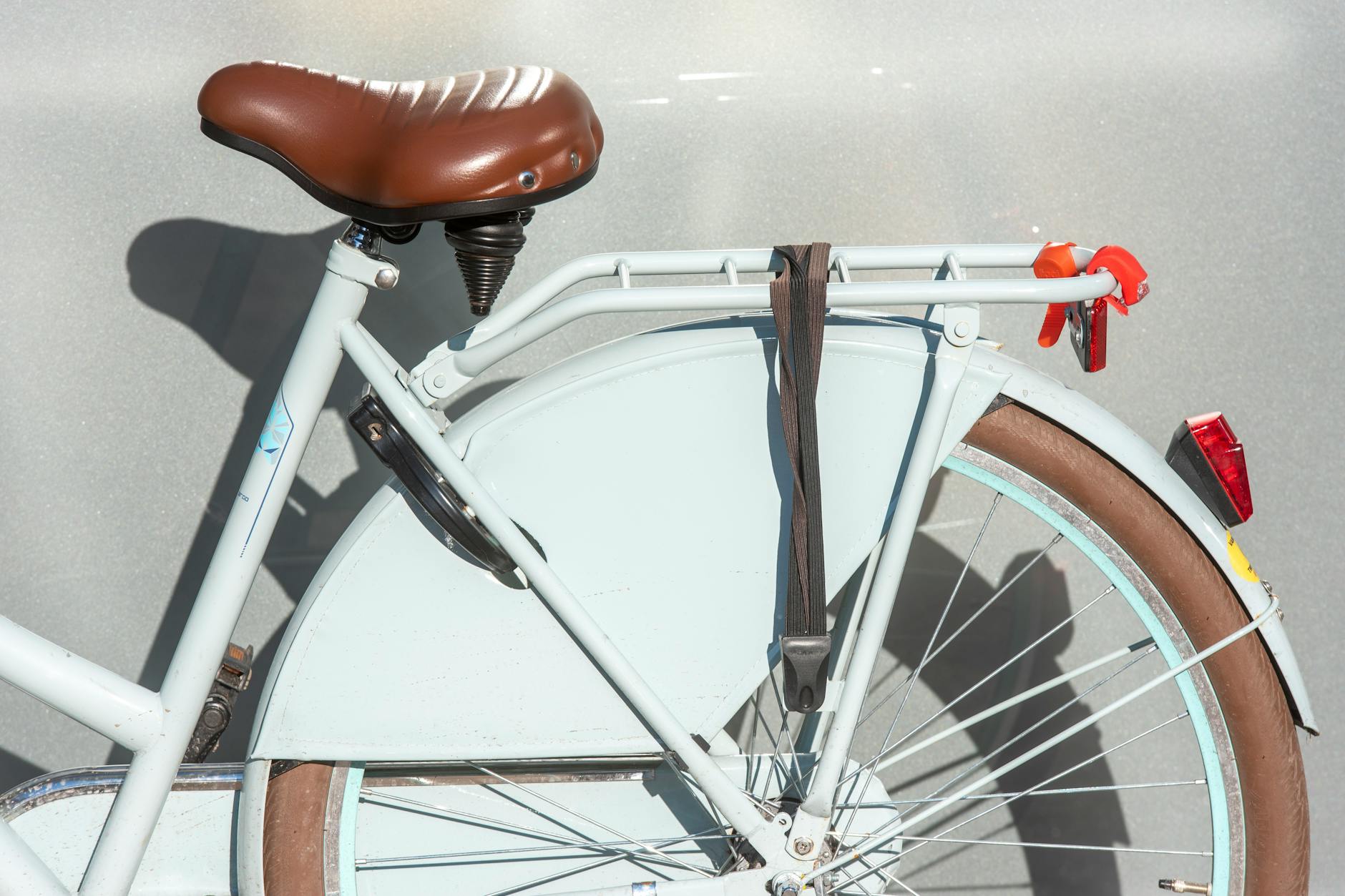 자전거 캐리어 부착 시 추가 번호판 발급 및 경찰 단속 피하는 법