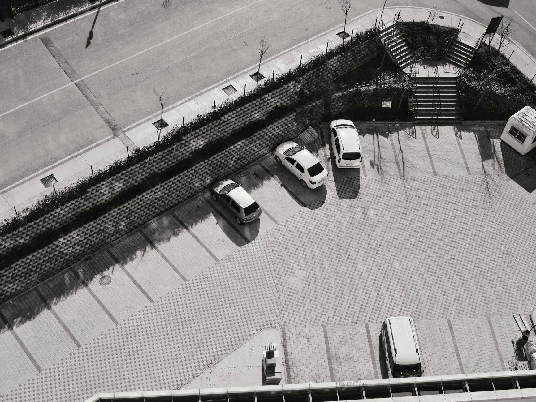 자동차 어라운드 뷰 3D 보정 방법 및 주차 가이드라인 설정